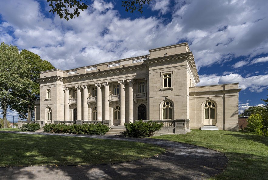 Château Dufresne, Canada